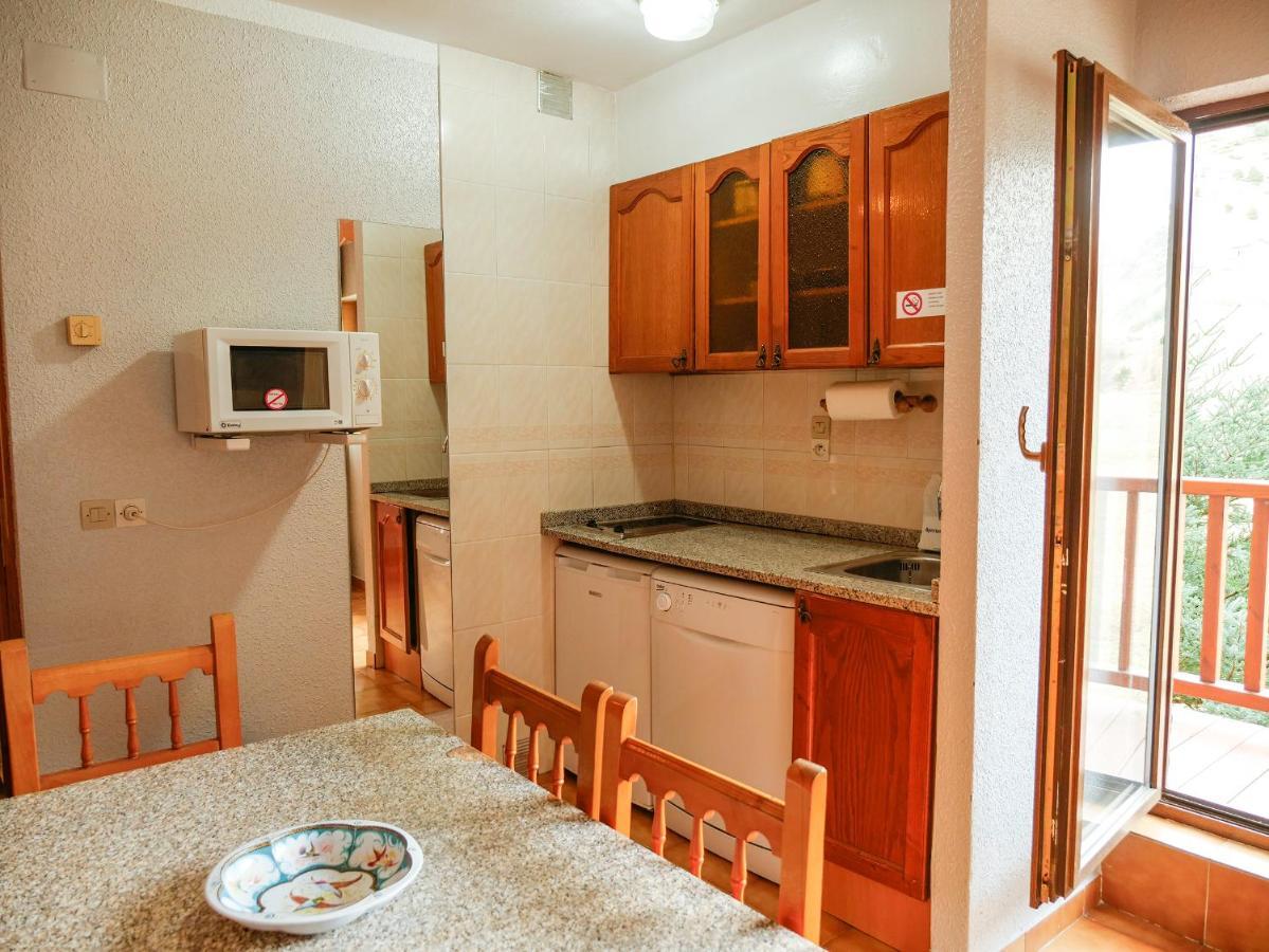 Kione Deusol Apartment Incles Exterior photo